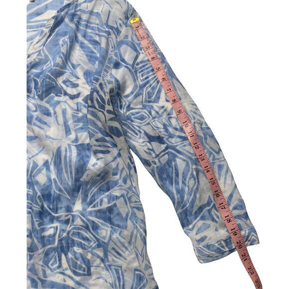 Grand & Greene Blue White Tropical Sheer Tunic Blouse L Roll Tab Sleeve Top - Picture 11 of 15